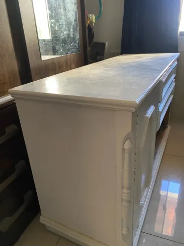 COMODA MADEIRA LEGITIMA 