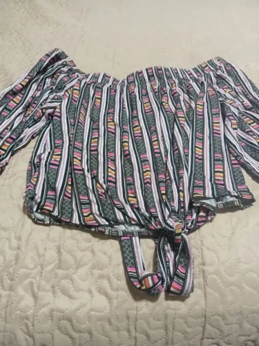 Blusas diversos modelos e estampas