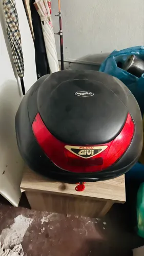 Baú givi 36 Litros