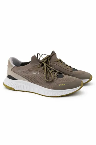 Tênis esportivo BOSS tam 42