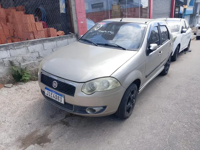 Fiat Palio ELX 1.0/ 1.0 Fire Flex 8V 2P (álcool) 2010