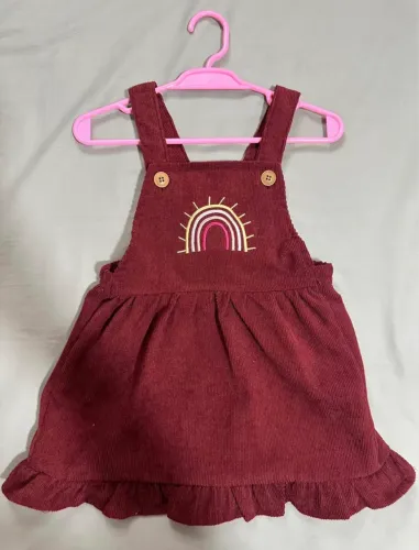 Linda roupinha infantil com regulador e excelente tecido