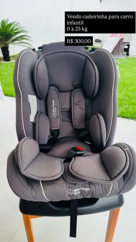 Vendo cadeirinha infantil para carro