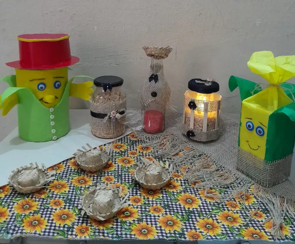 Artigos para decoração junina