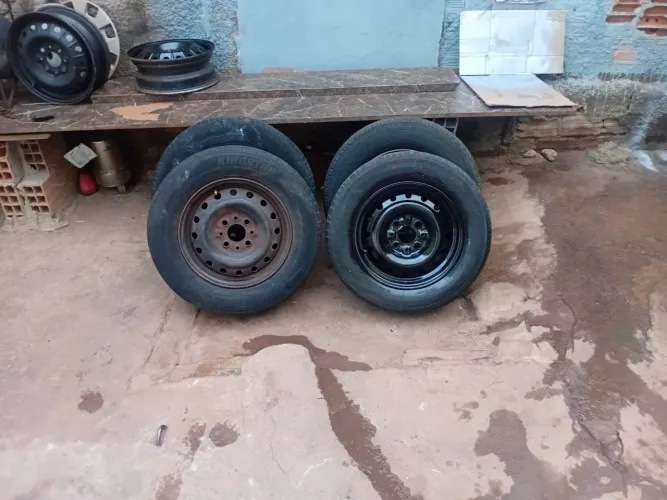Roda Fiat aro 13