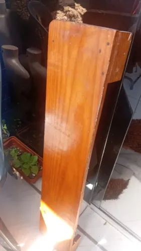 Vende-se Mesa e 3 patleras