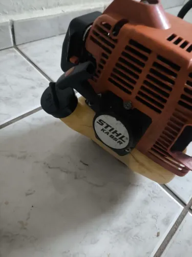 Roçadeira Sthil já 85 R
