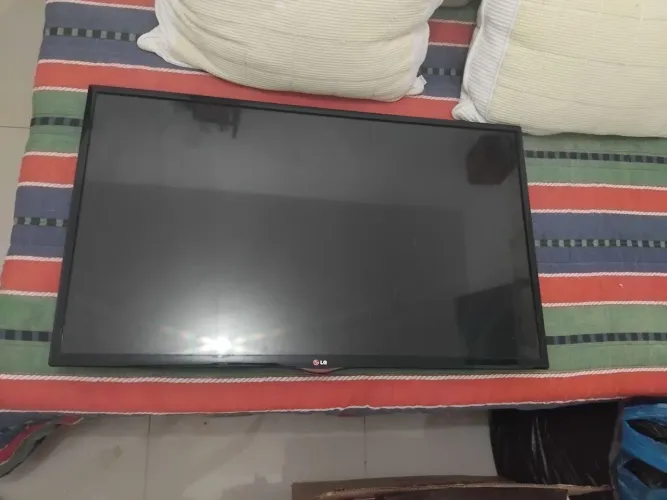 Televisão LG com defeito