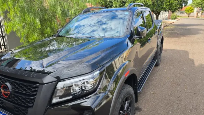 Nissan Frontier Pro4x CD 4X4 2.3 Bi-TB Die. AUT 2024