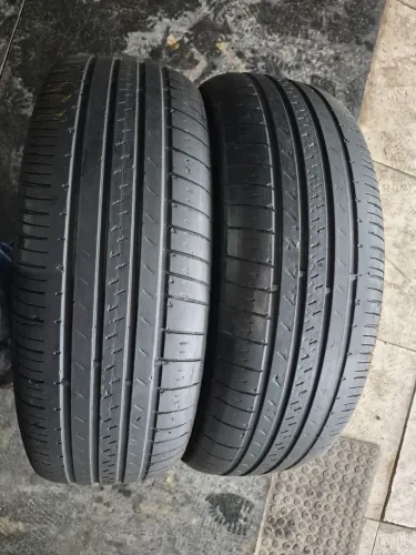 2 pneus 225/60/18 todo em ordem (250 em 2× no ct