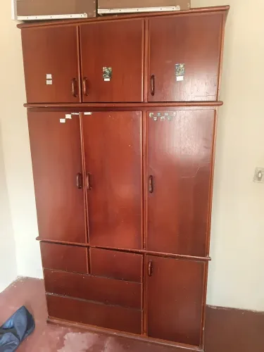 Guarda roupas solteiro