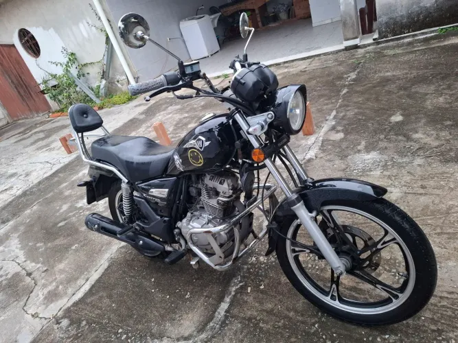 chopper road 150 haojue vendo ou troco 
