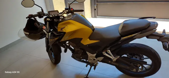 CB 300F TWISTER IMPECAVEL ABS UNICO DONO DOCUMENTAÇÃO OK