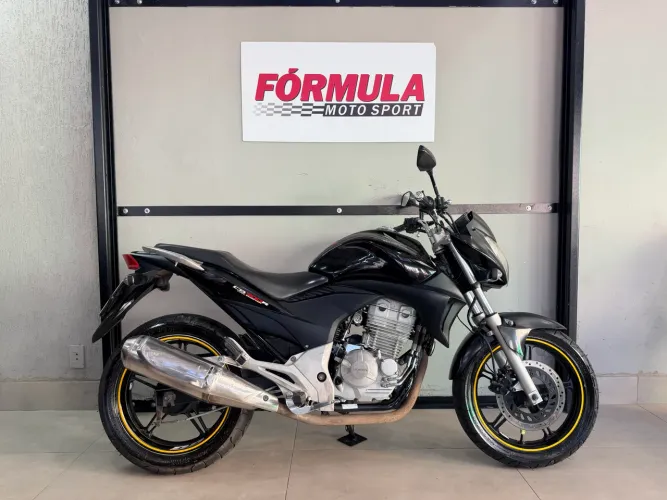 CB 300 2010