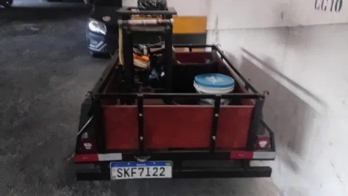 Vendo uma carroça rebox 