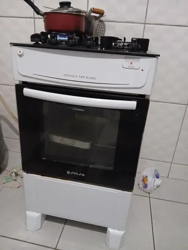 Vende - se fogao seminovo 