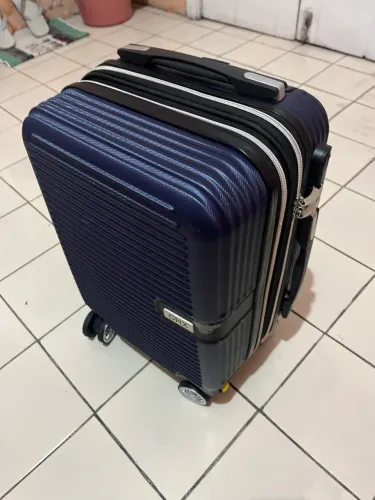 Mala Pequena de Viagem