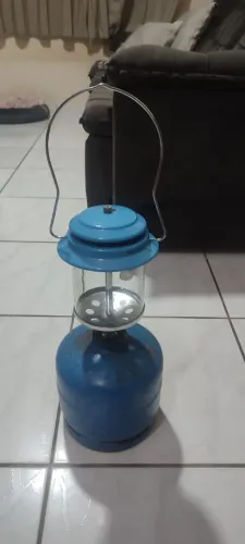 Lampião Yanes para camping e pescas.