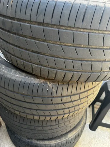Vendo jogo de rodas 6 furos pra s10 ranger Hilux  e l200