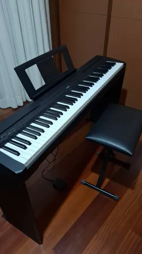 Kit Piano Digital Yamaha P-45b 88 Teclas Estante Móvel Opus