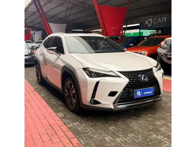 Lexus UX-250H Luxury 2.0 16V Aut.(hybrid) 2019