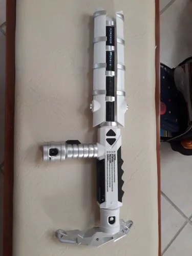 Bastão Starwars Bladebuilders eletrônico