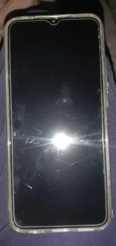 Vende se um celular xaumi 128 g sem novo valor 500