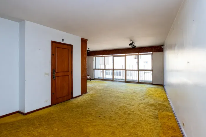 Apartamento para venda em Bom Retiro com 3 quartos, sendo 1 suíte, 254m²