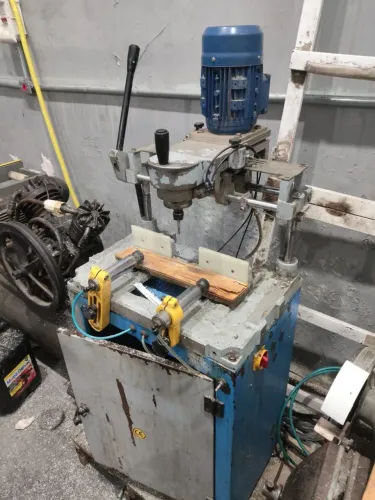 Vendo máquina de corte estampo gold e pantógrafo