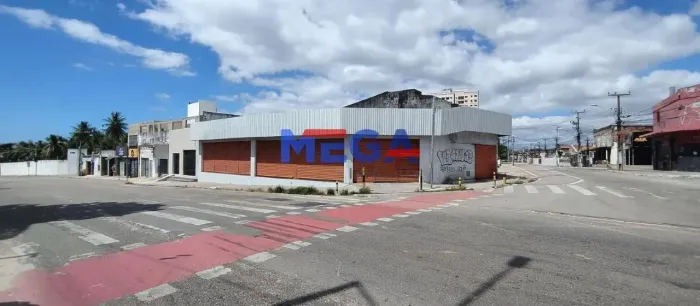 Prédio Comercial no Bairro Jacarecanga em Fortaleza, CE