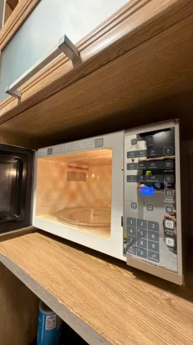 Micro-ondas Electrolux 31L Espelhado