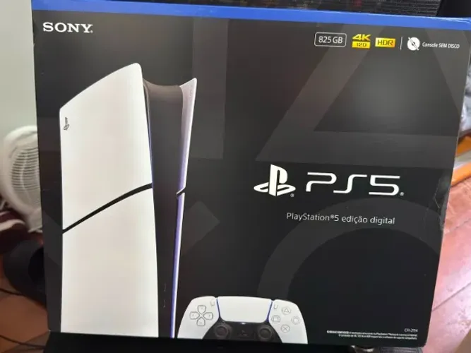 PS5 Digital Edition 825GB