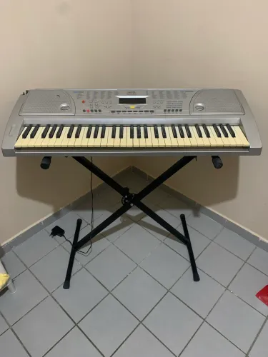 Teclado elétrico