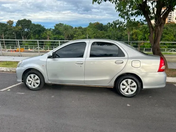 Toyota Etios X Sedan 1.5 Flex 16V 4P Aut. 2018