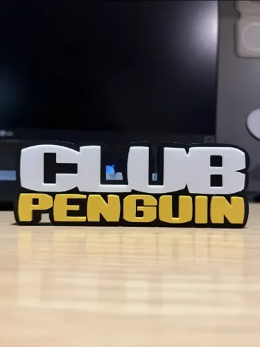 Club Penguin Impressão 3D Logotipo Nostalgia 16cm de Largura