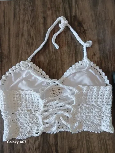 Tops em crochê