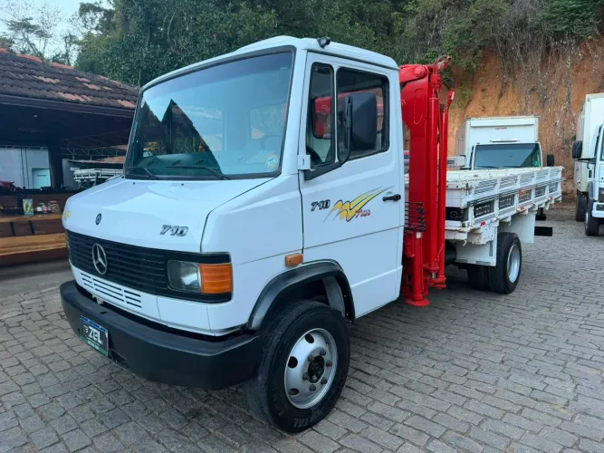 MB 710 COM MUNCk ARGOS 4.000