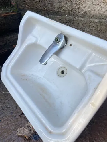 Vendo pia banheiro 