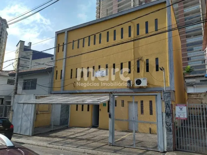 Prédio Comercial já sede de várias empresas como Importadoras, Operadoras de Tele-Marketin