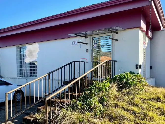 Casa comercial para locação 7 Vagas, 430M² - Rua Fernando de Noronha/ Centro, Londrina - P