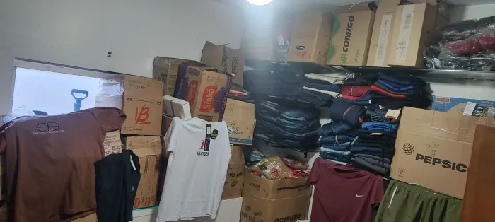 Roupas masculina variadas