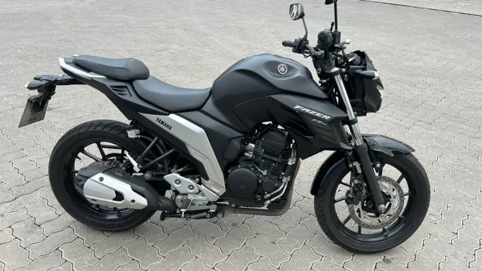 Fazer 250