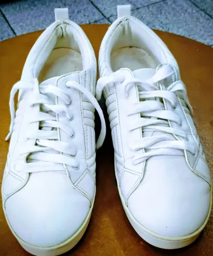 Tênis Arezzo original branco número 38 25cm 