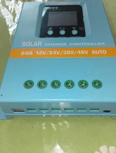 CONTROLADOR DE CARGA SOLAR 80A MPPT+PWM