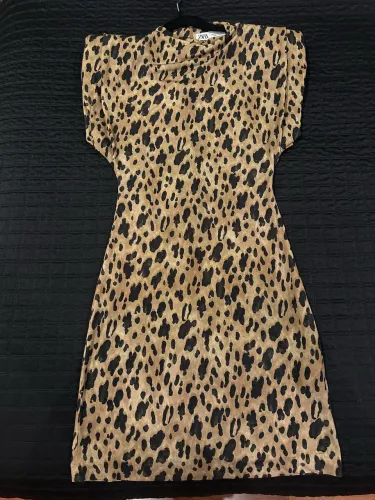 Vestido Animal Print Zara XS