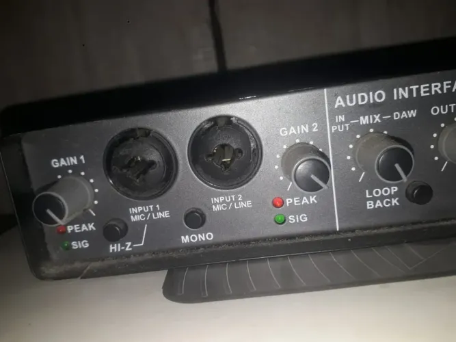 Interface de áudio 24 bits