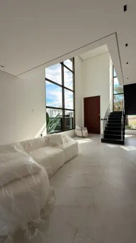 CASA ALTO PADRÃO | 310M² | 3 SUÍTES | CIDADE ALPHA EUSÉBIO