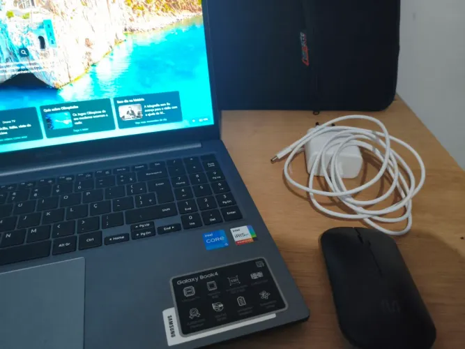Notebook Samsung Galaxy book 4