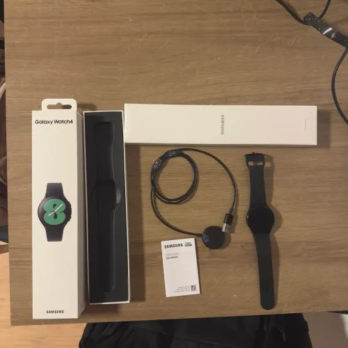 Samsung smartwatch watch4
