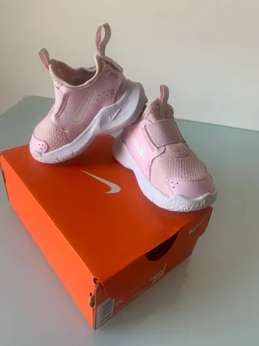 Tênis infantil Nike